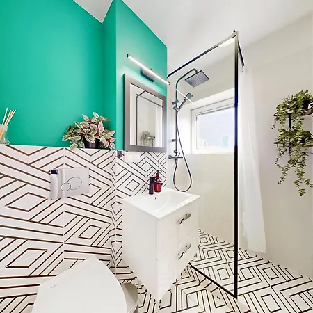 Greenline Location Center